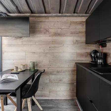 Koskisviitti 3 - Private Lakeside With Terrace Casa de Férias *