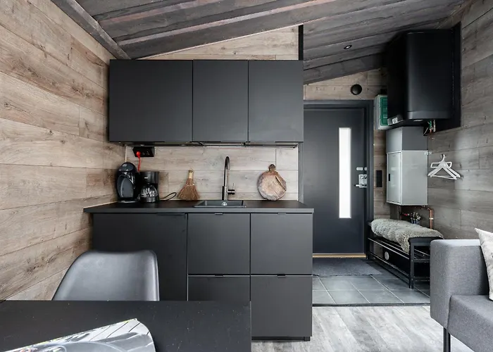 Koskisviitti 3 - Private Lakeside With Terrace בית נופש