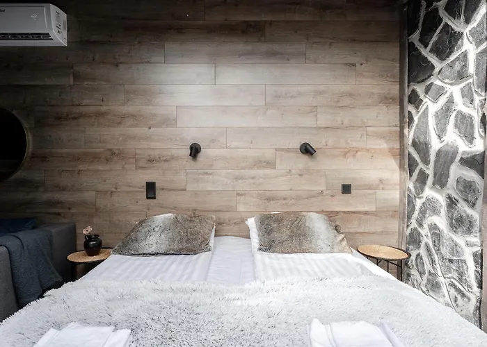 Koskisviitti 3 - Private Lakeside With Terrace *