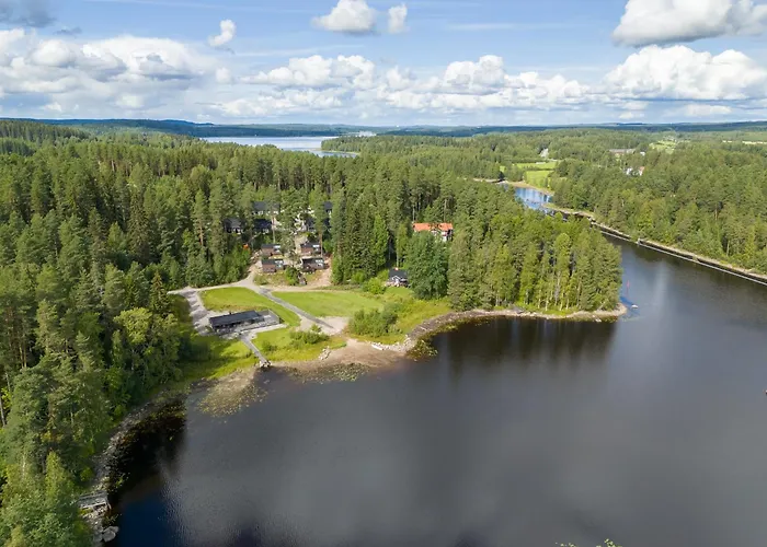 בית נופש Koskisviitti 3 - Private Lakeside With Terrace